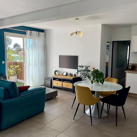Appartement Proche Des Plages Carqueiranne Exterior foto