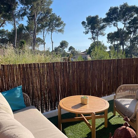 Appartement Proche Des Plages Carqueiranne Exterior foto