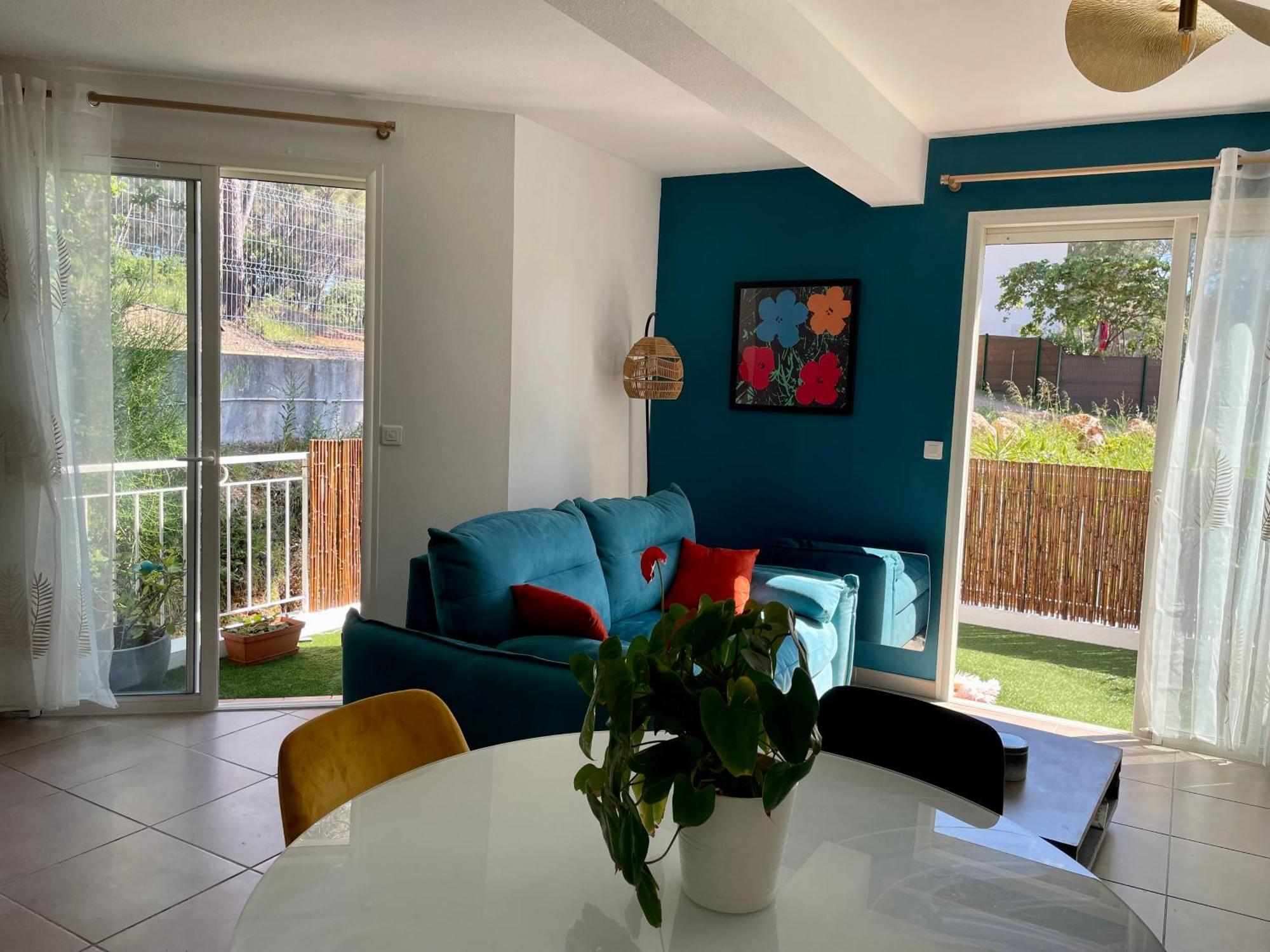 Appartement Proche Des Plages Carqueiranne Exterior foto